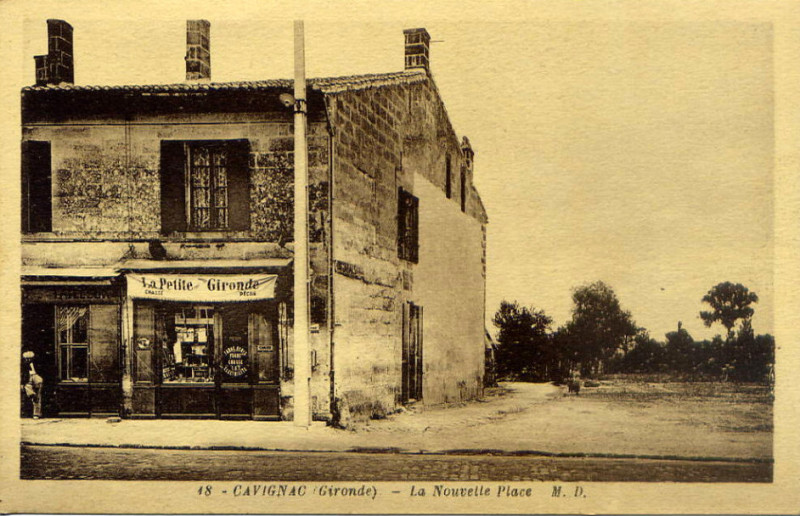 Carte postale ancienne Cavignac - bourg 2