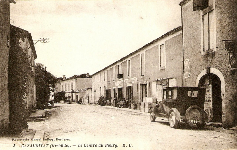 Carte postale ancienne Cazaugtat - bourg 1