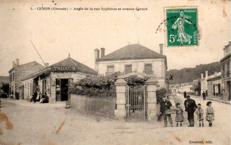 Carte postale ancienne Angle de la rue Syphéras et avenue Carnot à Cenon