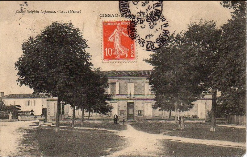 Carte postale ancienne Cissac - Mairie