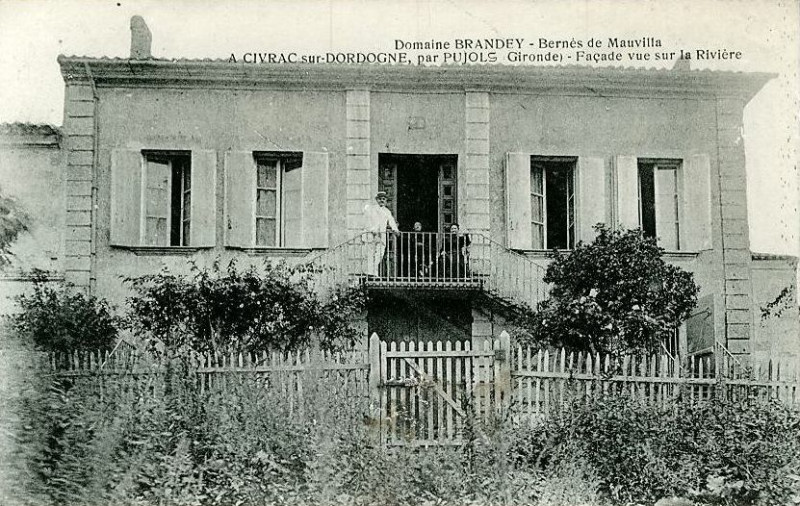 Carte postale ancienne Civrac-sur-Dordogne - domaine Brandey