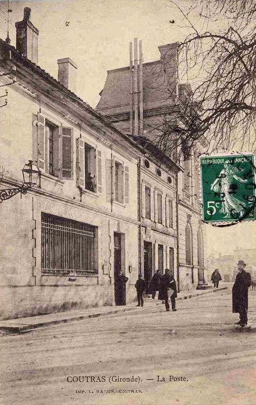 Carte postale ancienne Coutras - La Poste 2