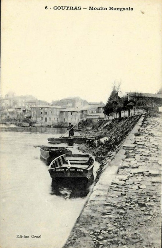 Carte postale ancienne Coutras - moulin hongrois