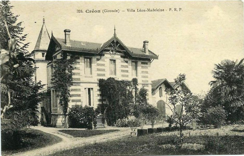 Carte postale ancienne Creon Villa-Leon-Madeleine
