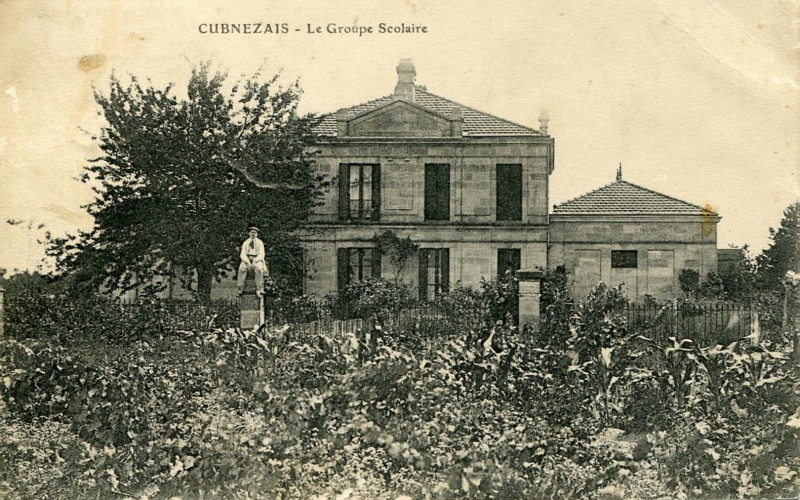 Carte postale ancienne Cubnezais - groupe scolaire 2