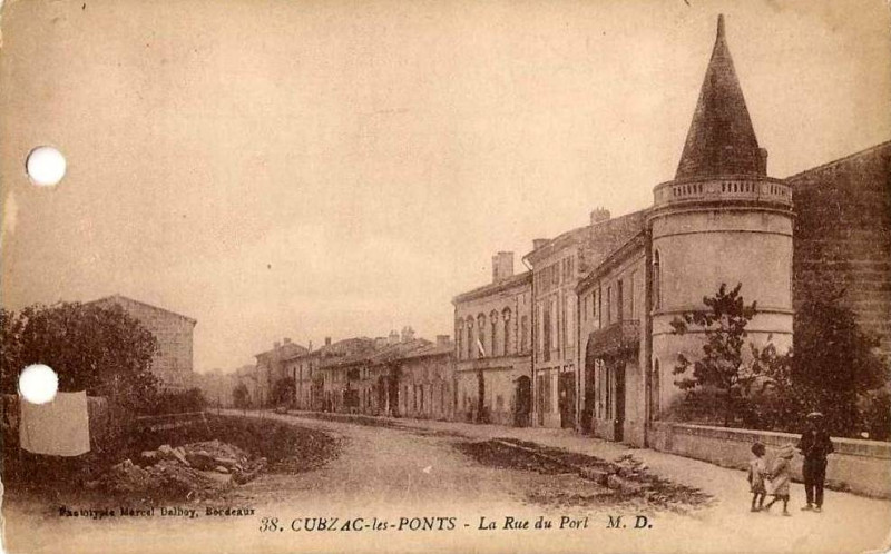 Carte postale ancienne Cubzac-les-ponts - rue du port 1