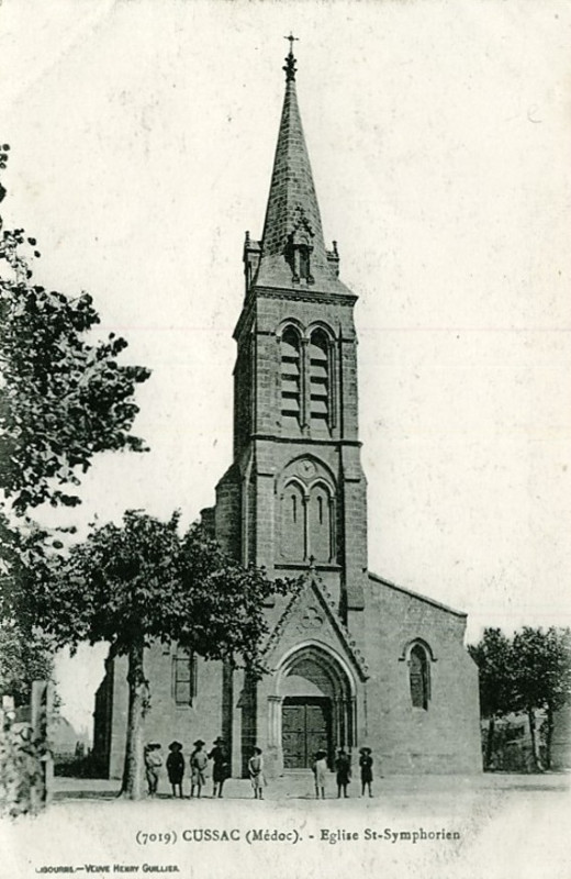 Carte postale ancienne Cussac-Fort-Médoc - église 1