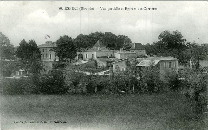 Carte postale ancienne Espiet - vue générale