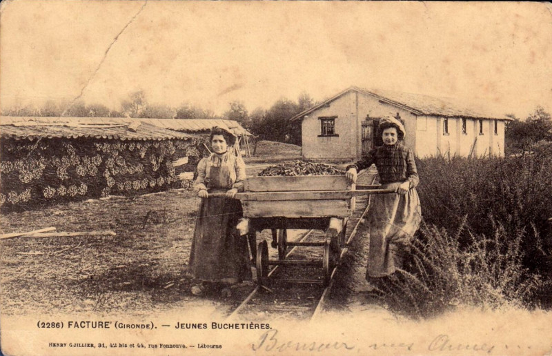 Carte postale ancienne Facture - Jeunes buchetières