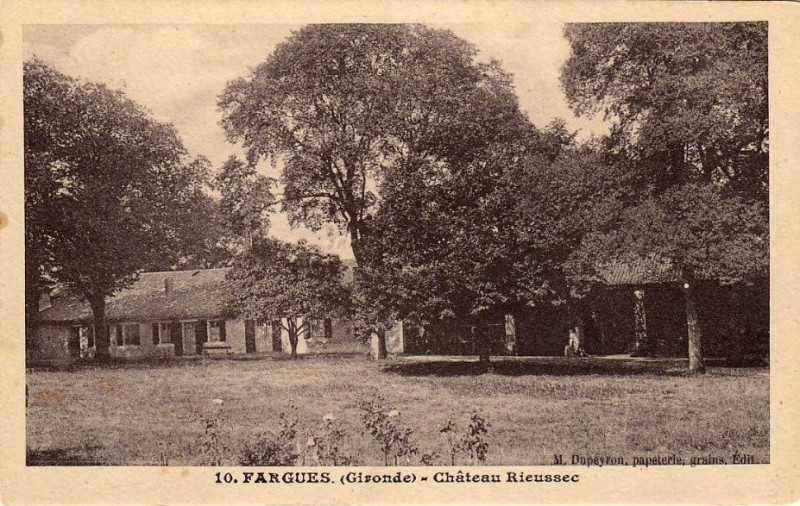 Carte postale ancienne Fargues (Gironde) - château Rieussec 1