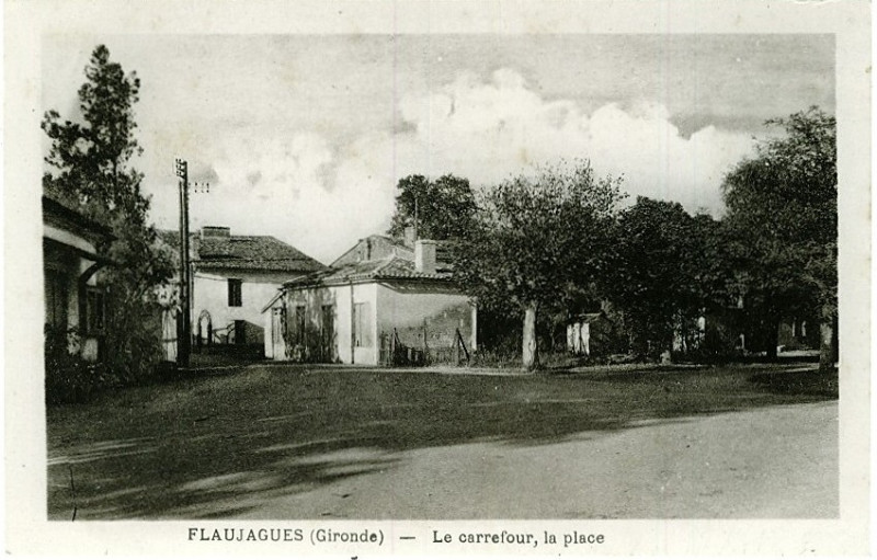 Carte postale ancienne Flaujagues - bourg 2
