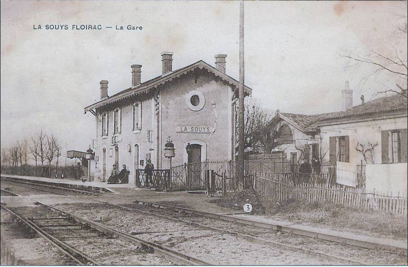 Carte postale ancienne Floirac la gare