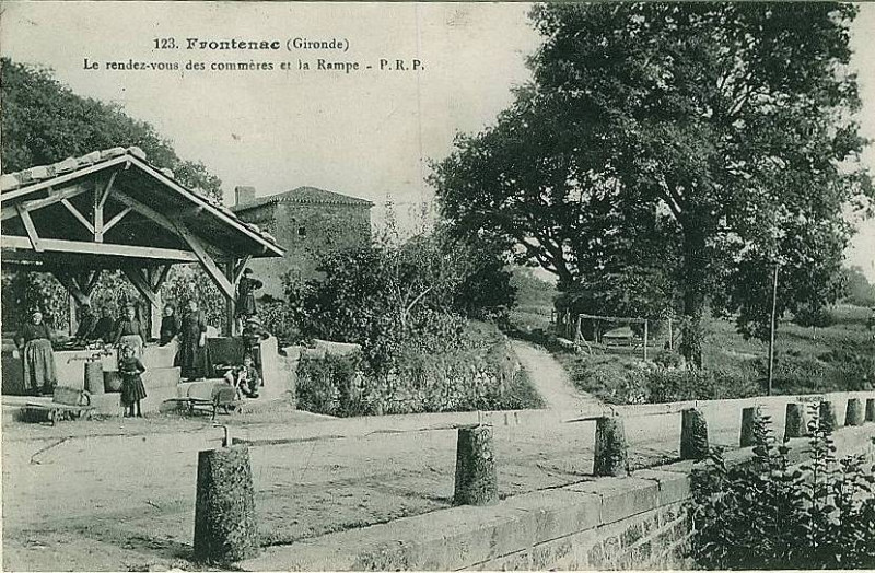 Carte postale ancienne Frontenac - bourg 3