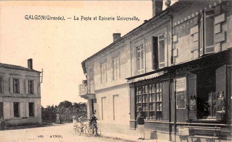 Carte postale ancienne Galgon - bourg 3