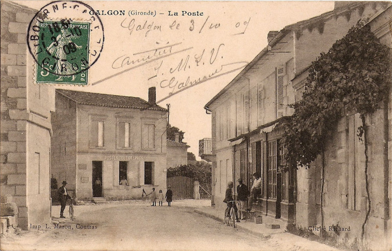 Carte postale ancienne Galgon - bourg 6