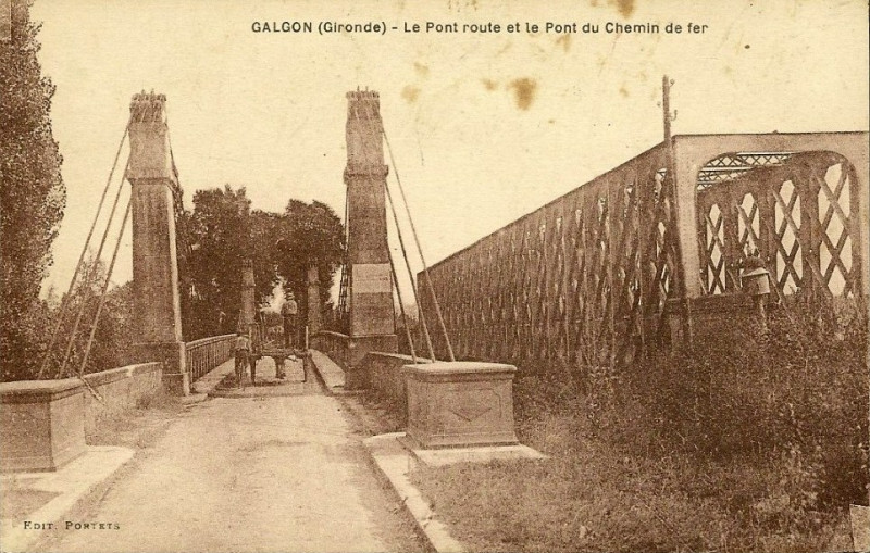 Carte postale ancienne Galgon - les deux ponts 1