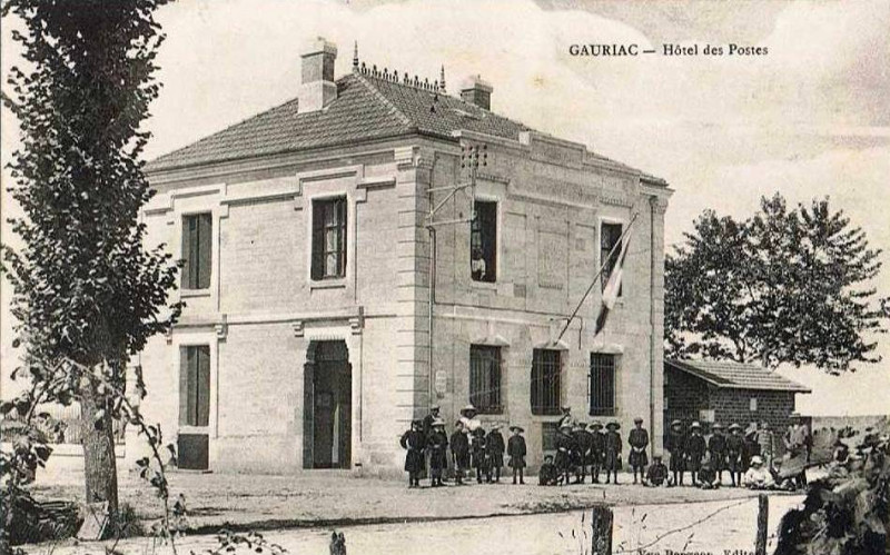 Carte postale ancienne Gauriac - La Poste