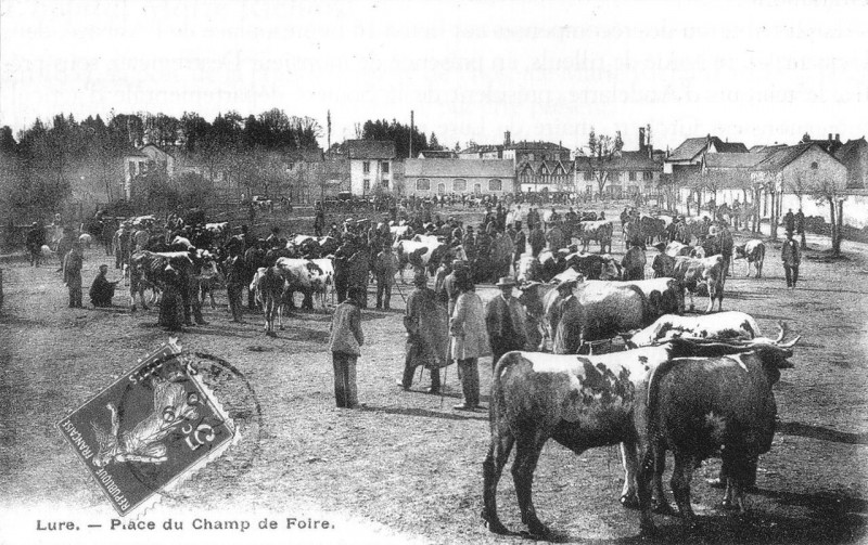 Carte postale ancienne Champ de foire de Lure