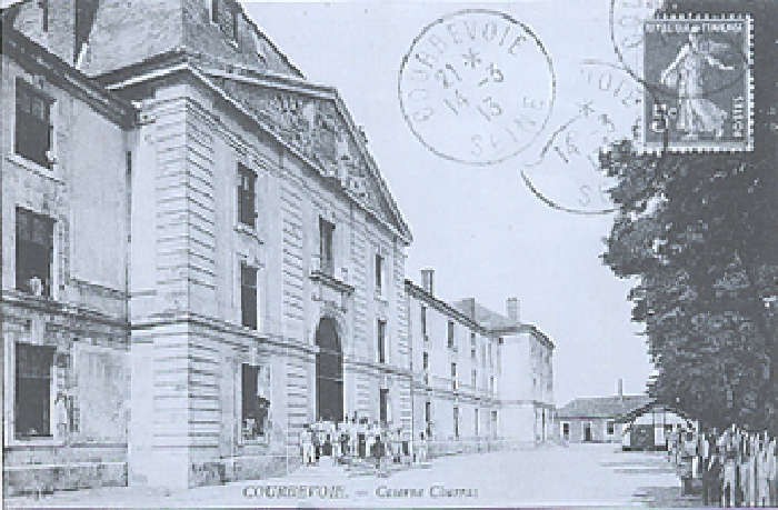 Carte postale ancienne Caserne-Charr