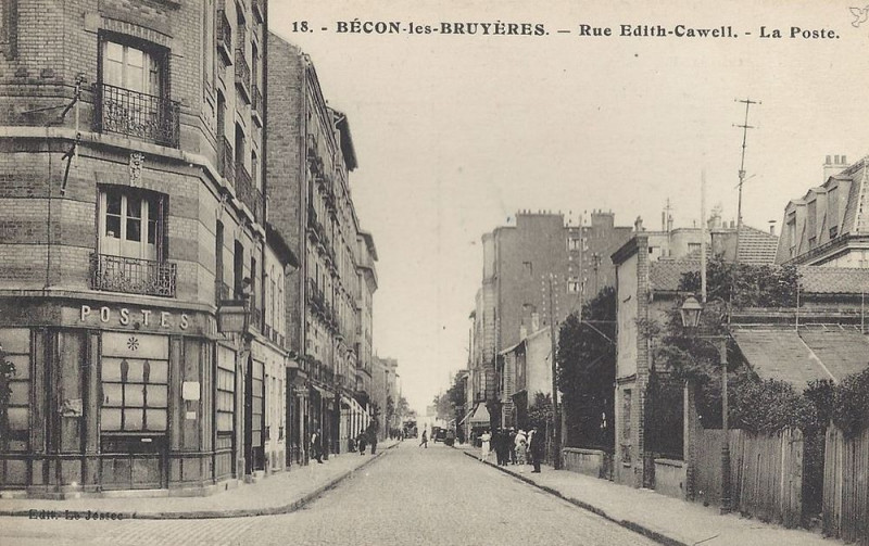 Carte postale ancienne Courbevoie.Rue Edith-Cavell