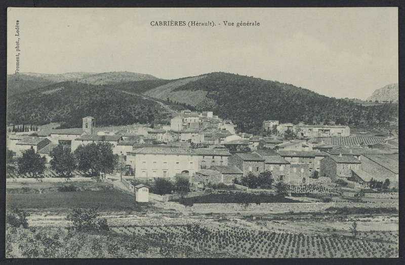 Carte postale ancienne Cabrières vue générale - Archives départementales de l'Hérault - FRAD034-2FICP-05568-00001