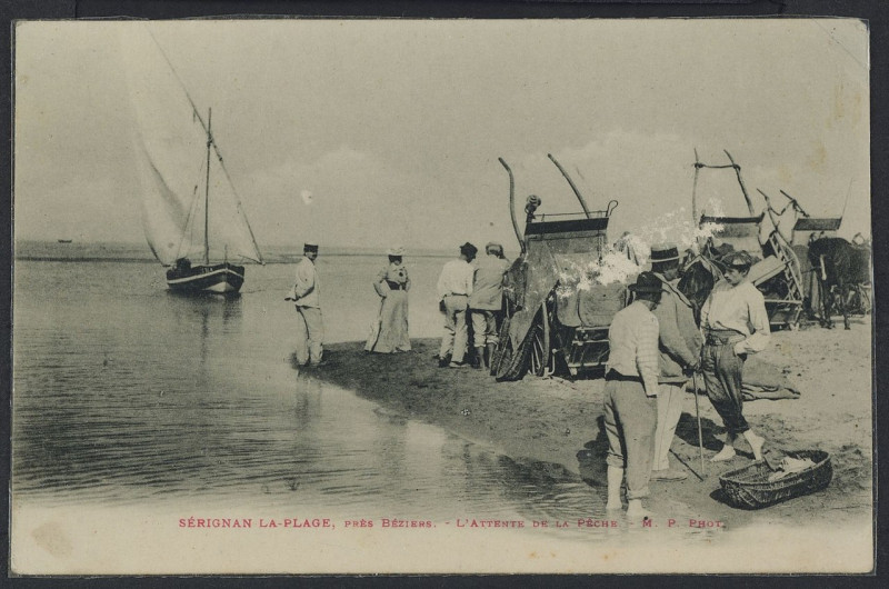 Carte postale ancienne Sérignan-la-Plage l'attente de la pêche - Archives départementales de l'Hérault - FRAD034-2FICP-06164-00001