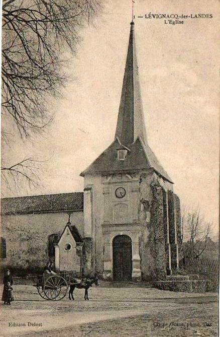 Carte postale ancienne Lévignacq - Eglise 2