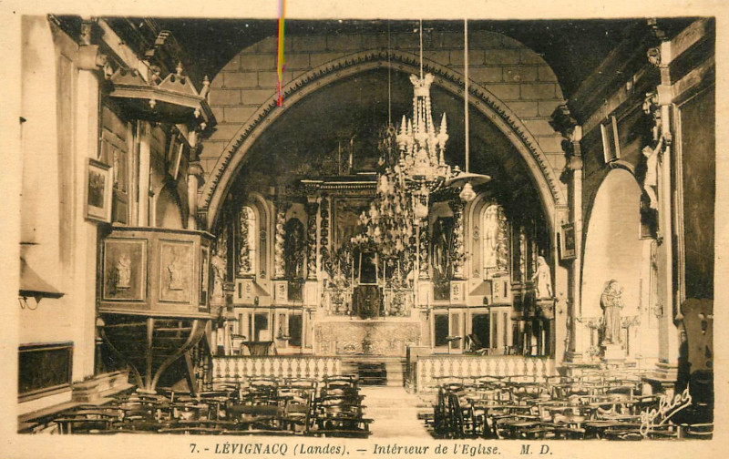 Carte postale ancienne Lévignacq - église 5