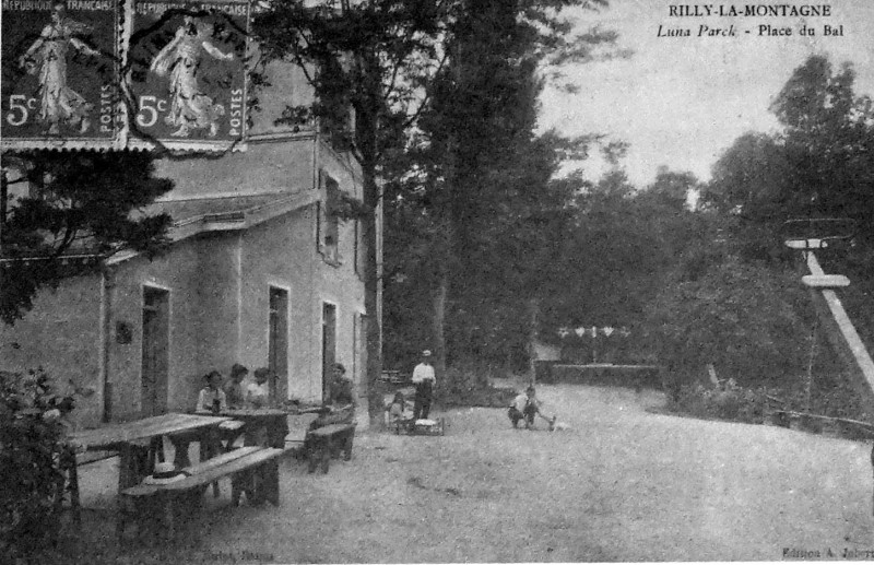 Carte postale ancienne Rilly le luna parc 1005425