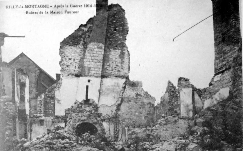 Carte postale ancienne Rilly maison Foureur 1005438