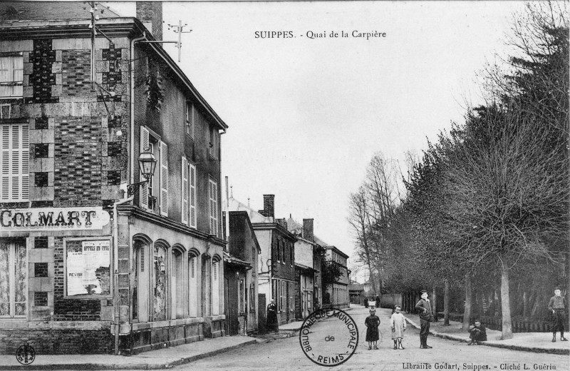 Carte postale ancienne Suippes la carpière 441067