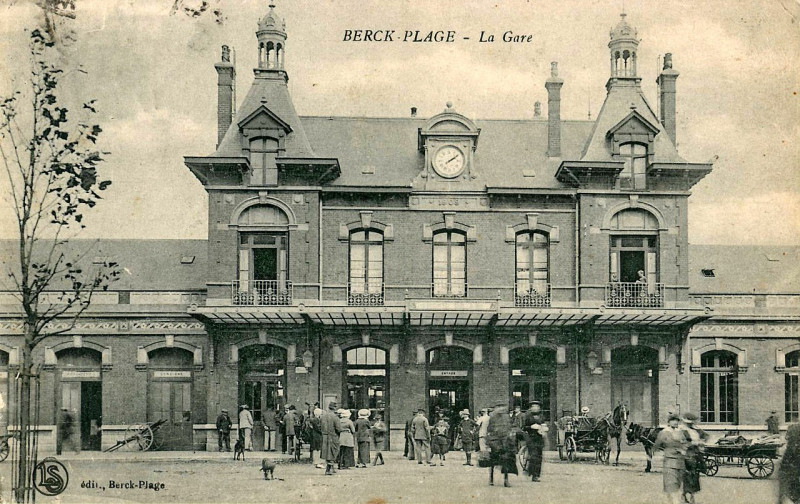Carte postale ancienne Ls - Berck-Plage - La Gare