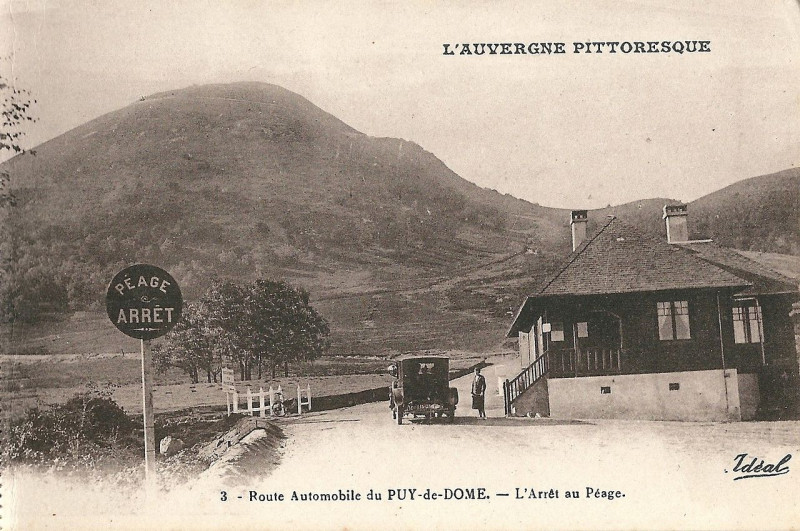 Carte postale ancienne Le Puy de Dôme-Fr-63-vers 1930-route automobile-04
