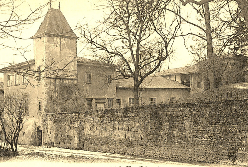 Carte postale ancienne ECULLY, Le Treuil