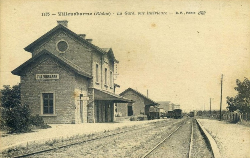 Carte postale ancienne Gare de Villeurbanne