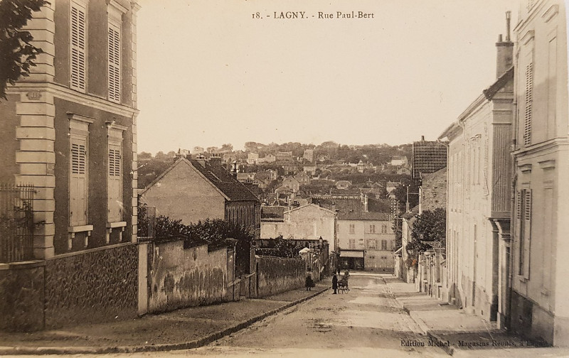 Carte postale ancienne L1576 - Lagny-sur-Marne - Rue Paul Bert