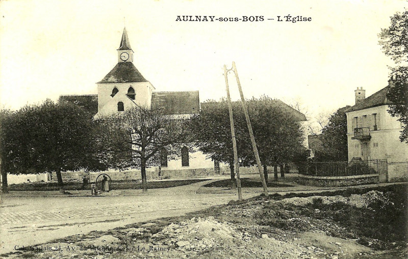 Carte postale ancienne Aulnay-sous-Bois.L'église