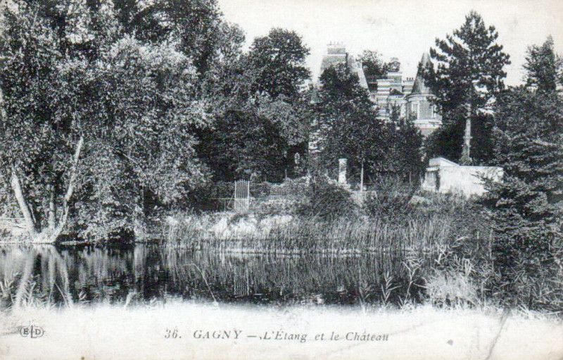 Carte postale ancienne Gagny.Etang et château