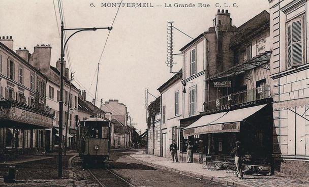 Carte postale ancienne Montfermeil.Grande-Rue