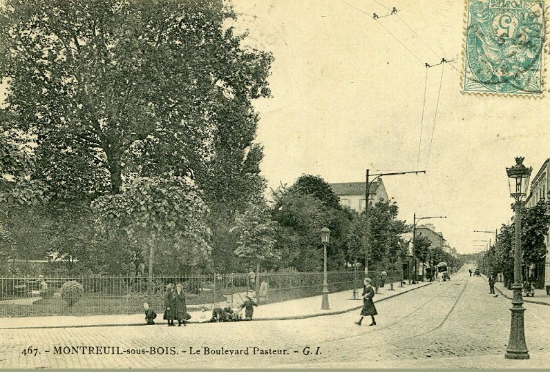 Carte postale ancienne Montreuil-sous-Bois.Boulevard Pasteur