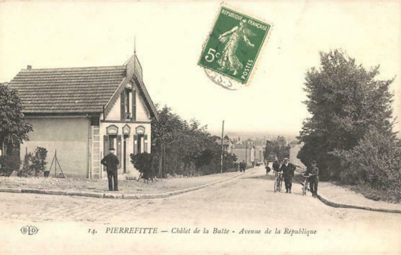 Carte postale ancienne Pierrefitte.Avenue de la République.Châlet de la Butte