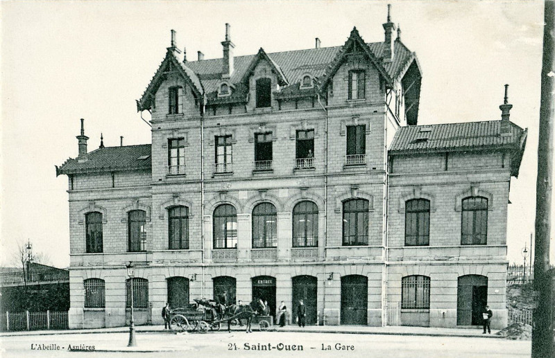 Carte postale ancienne La Gare à Saint-Ouen-sur-Seine