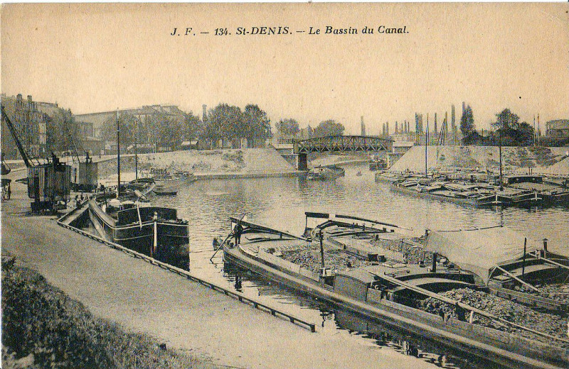 Carte postale ancienne Jf 134 - Saint Denis - Le bassin du Canal