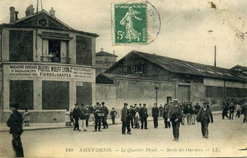 Carte postale ancienne Saint Denis Quartier Pleyel
