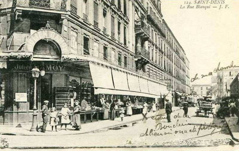 Carte postale ancienne Saint-Denis.Rue Auguste-Blanqui