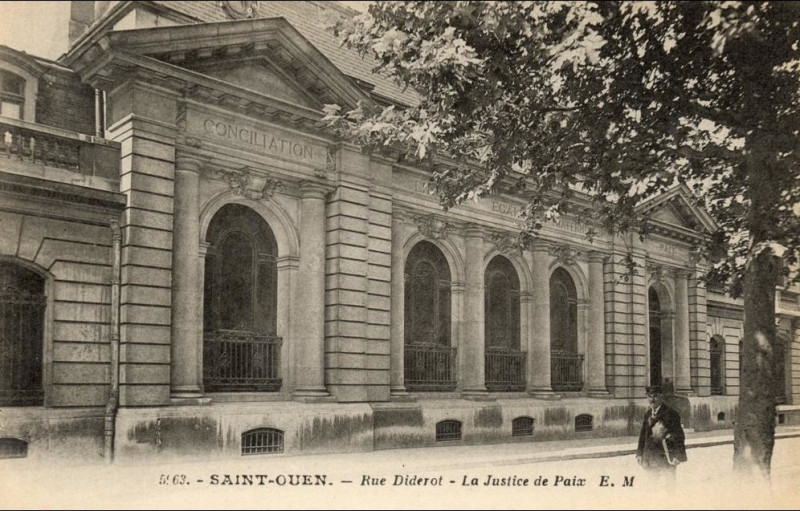 Carte postale ancienne Rue Diderot - La Justice de Paix à Saint-Ouen-sur-Seine