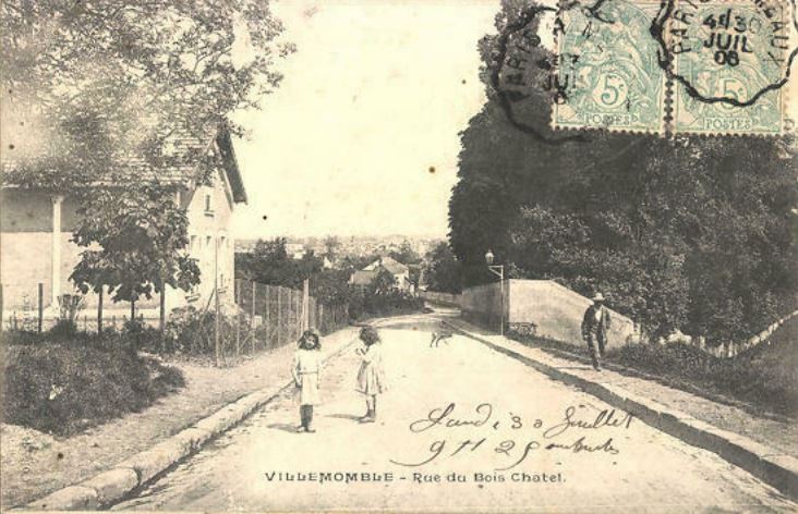 Carte postale ancienne Villemomble.Rue du Bois-Chatel