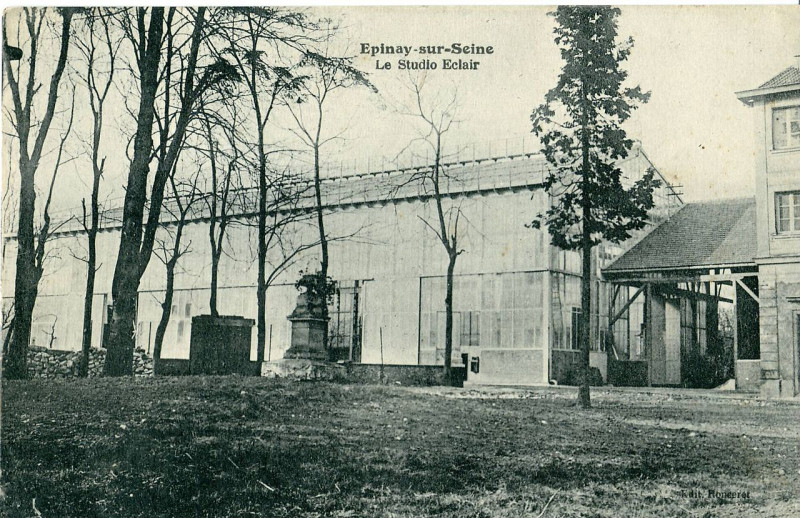 Carte postale ancienne Epinay-Le studio Eclair