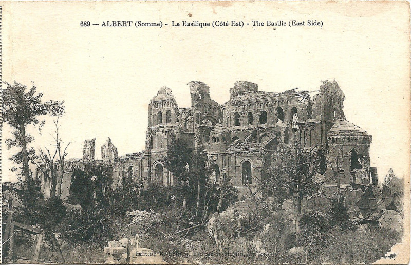 Carte postale ancienne Albert-Fr-80-en ruine-la basilique-01