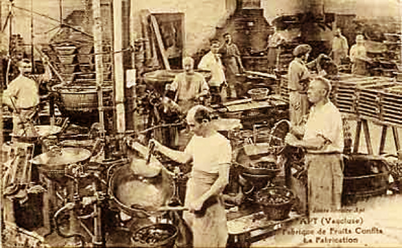 Carte postale ancienne Apt Fabrication des fruits confits